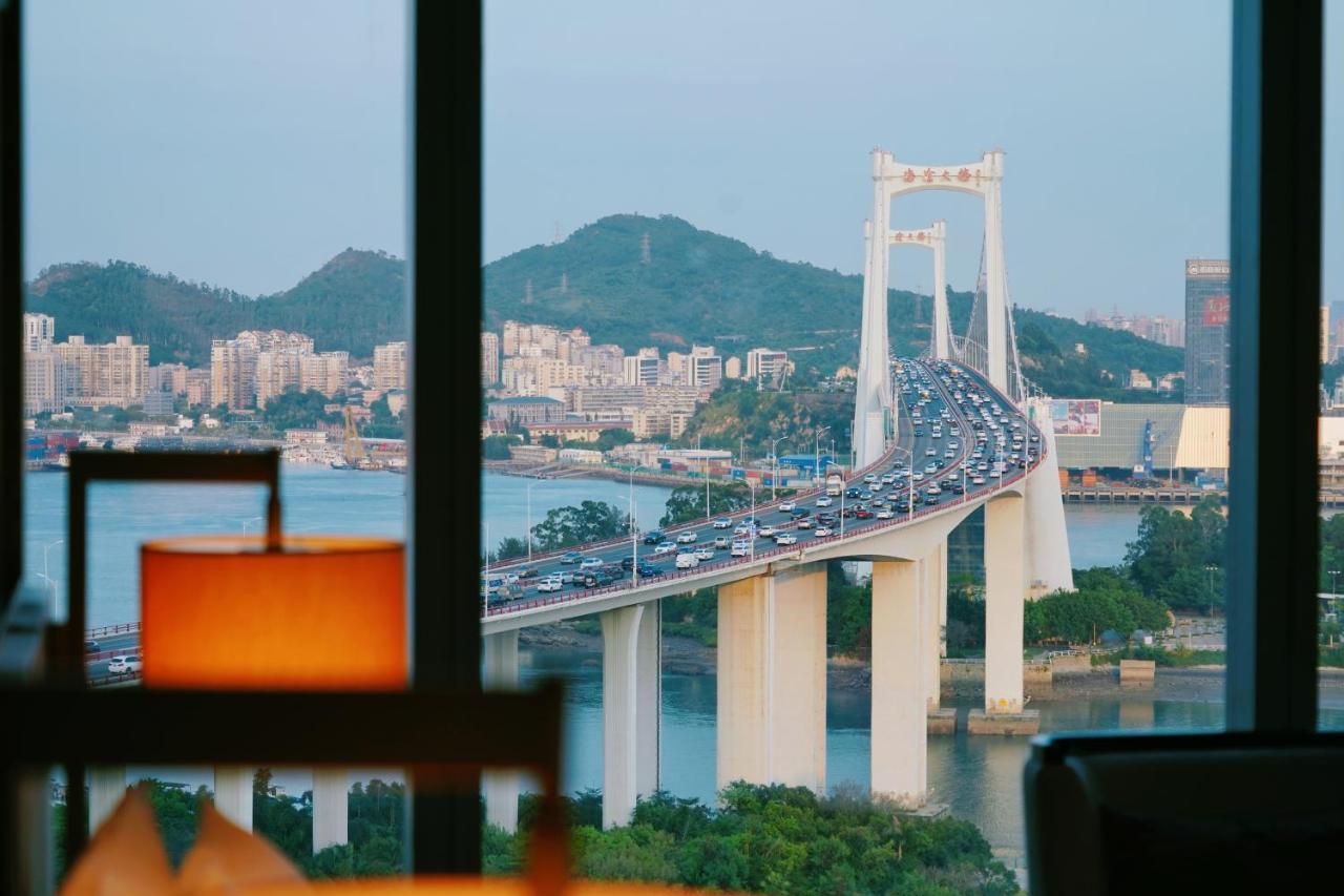 Hualuxe Xiamen Haicang Habour View المظهر الخارجي الصورة
