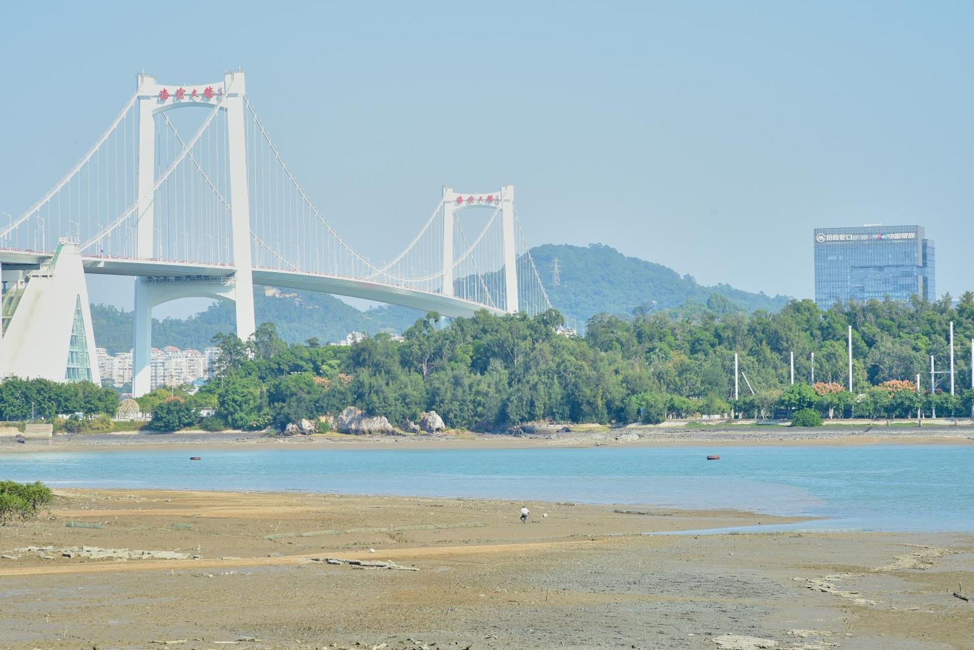 Hualuxe Xiamen Haicang Habour View المظهر الخارجي الصورة